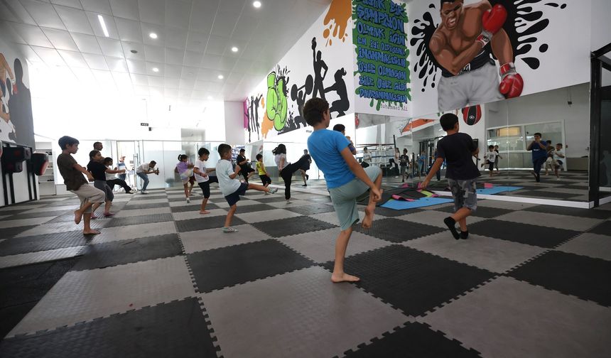 Çayırovalı Çocuklar Sporla Tanışıyor