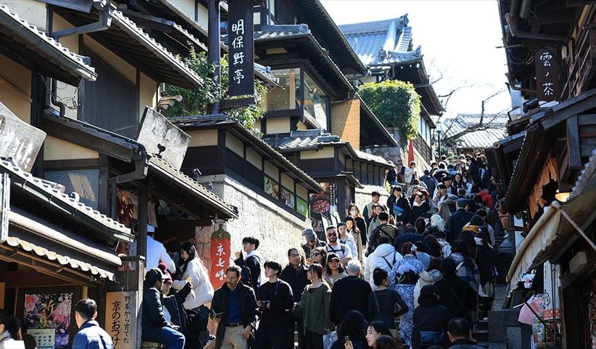 Japonya'daki Japon Nüfusu Yaklaşık 908 Bin Azaldı