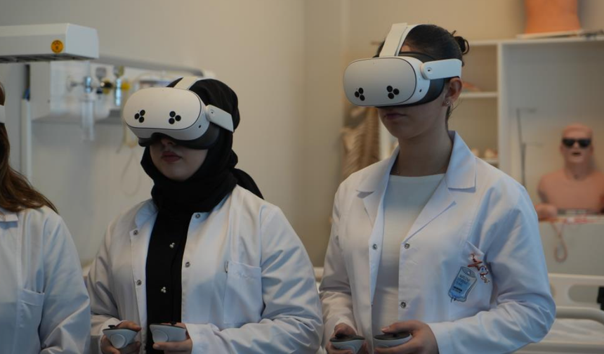 KOCAELİ’DE SAĞLIK EĞİTİMİNDE VR DÖNEMİ: HATASIZ ÖĞRENME