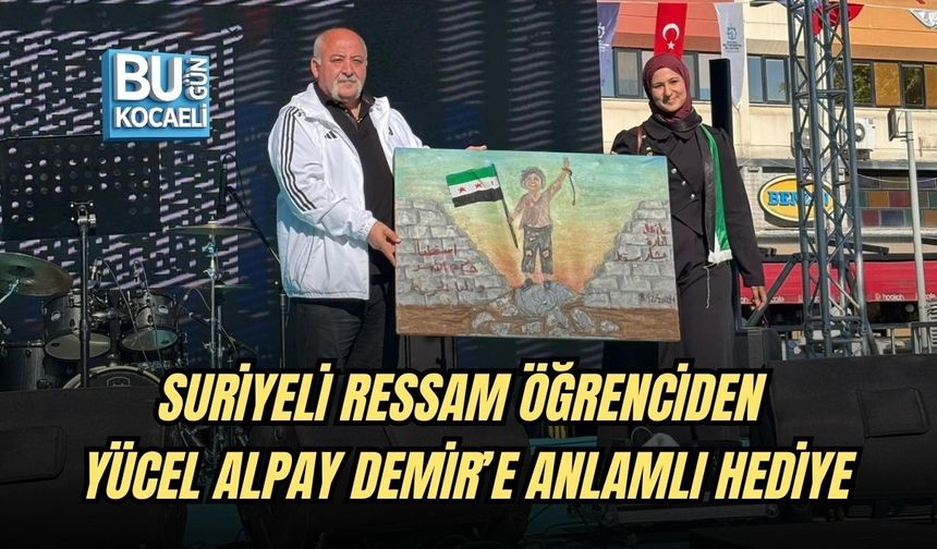 SURİYELİ RESSAM ÖĞRENCİDEN YÜCEL ALPAY DEMİR’E ANLAMLI HEDİYE