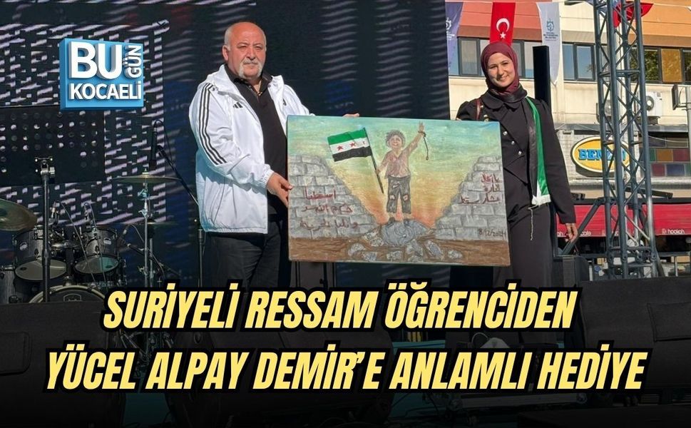 SURİYELİ RESSAM ÖĞRENCİDEN YÜCEL ALPAY DEMİR’E ANLAMLI HEDİYE
